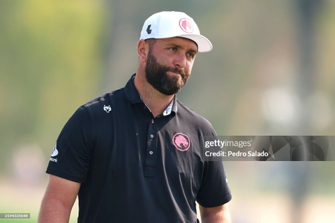 Hero Dubai Desert Classic: Jon Rahm, Viktor Hovland bị loại, Rory McIlroy gặp khó