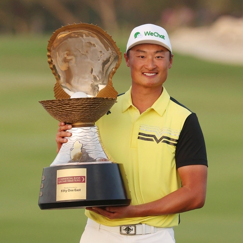 Li Haotong vỡ òa cảm xúc với chiến thắng kịch tính tại Qatar Masters 2025  