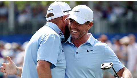 Rory McIlroy và Shane Lowry đánh -11 gậy ở vòng 3 Zurich Classic
