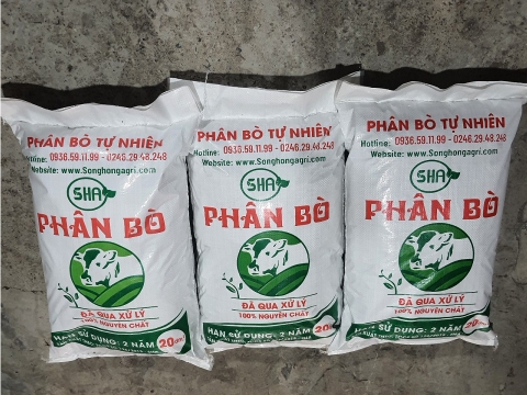 Mua phân bò khô (phân bò hoai mục) – Cho nông nhiệp sạch