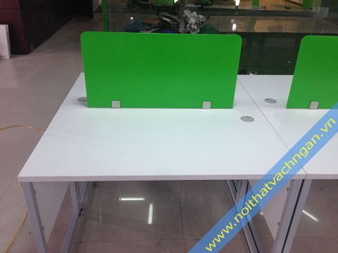 Vách ngăn mặt bàn làm việc VMB01KS