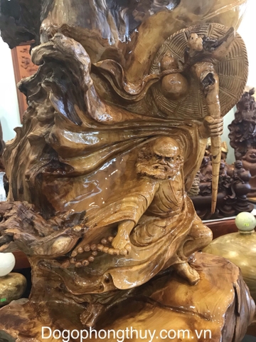 Chuyện ly kỳ về bộ lũa gù hương khổng lồ