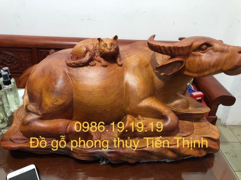 Tượng trâu mèo gỗ hương Gia lại