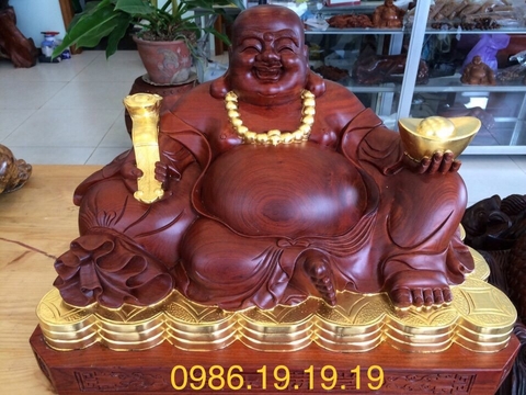 Tượng thần tài dát vàng
