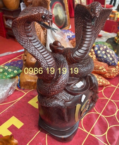 Tượng rắn gỗ Cẩm Lai Nguyên Khối
