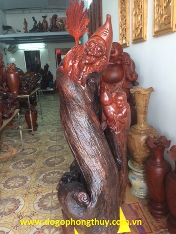 Tượng tế công gỗ hương Gia Lai, Cao 1m rộng 43cm sâu 39cm 