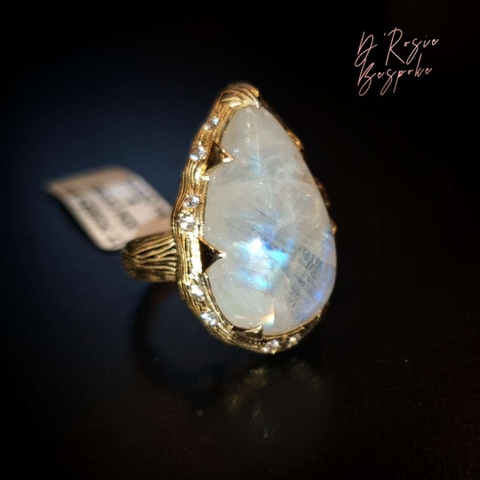 NHẪN MOONSTONE GIỌT NƯỚC BẢN LỚN