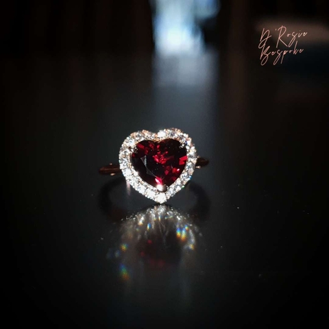 NHẪN CẦU HÔN GARNET HEART