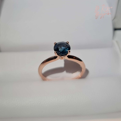 NHẪN CẦU HÔN VICTORIA VIÊN CHỦ SAPPHIRE