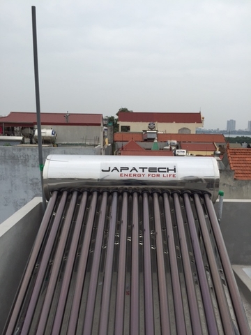 Nước giếng khoan nhiễm sắt, nhiễm phèn, nhiễm mặn có sử dụng được máy nước nóng năng lượng mặt trời không???