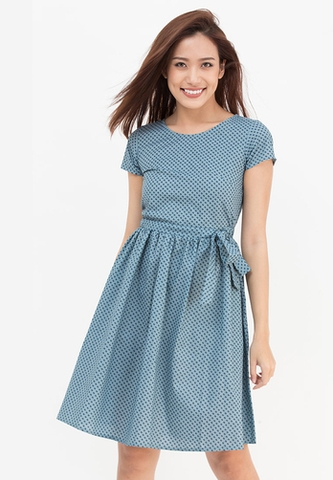 Đầm xòe Cirino eo rút dây in họa tiết xanh Jeans