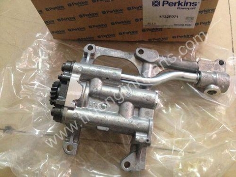 Fuel pump 4132F071 for Sakai 512 Perkin 1104