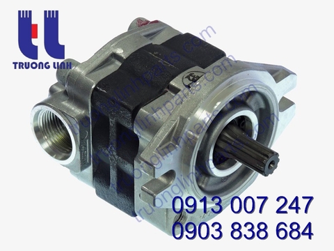 Kayaba Hydraulic pump 37R-1KF-8033