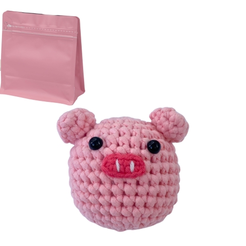 Beginner-Friendly Crochet Tutorial: Toto the Piggy – Cute & Easy Amigurumi