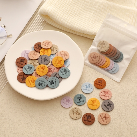 Tag da handmade tròn hình con bướm