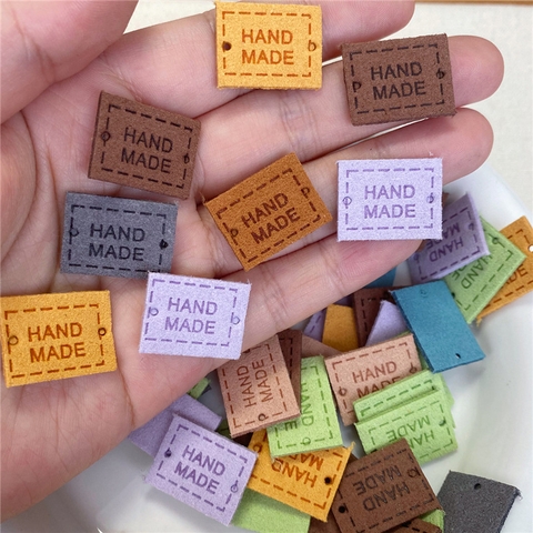 Tag da họa tiết hình vuông đơn giản