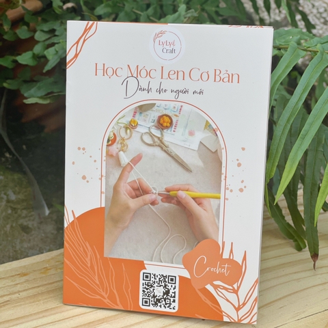 Bộ dụng cụ học móc + Sách