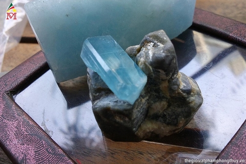 Đá Aquamarine trong cuộc sống có ý nghĩa và công dụng gì