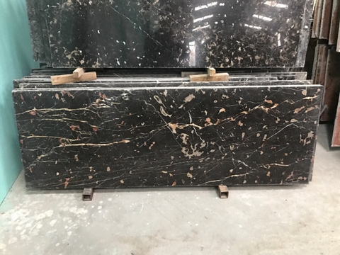 ĐÁ TỰ NHIÊN TRONG NƯỚC - ĐÁ MARBLE - ĐÁ NÂU Ý