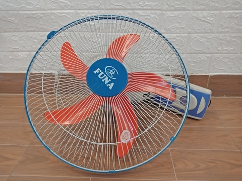 Quạt Treo Tường Funa 5 Cánh