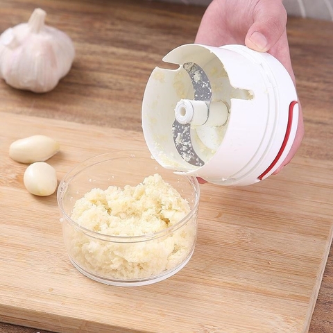 Dụng Cụ Xay Tỏi Ớt Dây Rút