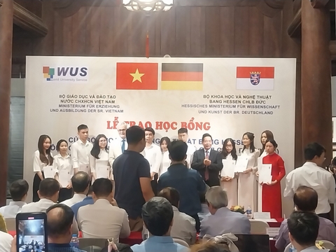 SCHOLARSHIP AWARD CEREMONY BY HESSEN ORGANIZATION OF THE FEDERAL REPUBLIC OF GERMANY FOR HOA SUA SCHOOL STUDENTS