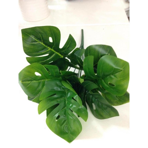 Cành lá giả- Cành trầu bà lá khía tạo không gian xanh mới lạ (35cm) - HC552