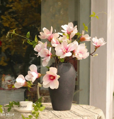 BÌNH HOA MỘC LAN ĐỂ BÀN PHÒNG KHÁCH SANG TRỌNG- BH1197