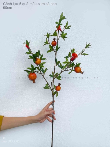 Cành lá giả- Cành lựu 5 quả (có hoa đỏ) - HC941