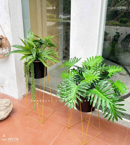 Kệ Cây Giả- Kệ Cây Lá Xẻ Giả Trang Trí Không Gian Xanh (80cm)- CC1309