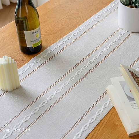 Khăn runner thêu trải bàn năm mới tinh tế, sang trọng- TBR585