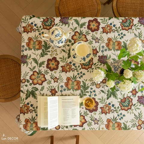 Khăn trải bàn hoa văn cổ điển, thiết kế căn hộ sang trọng- TB600