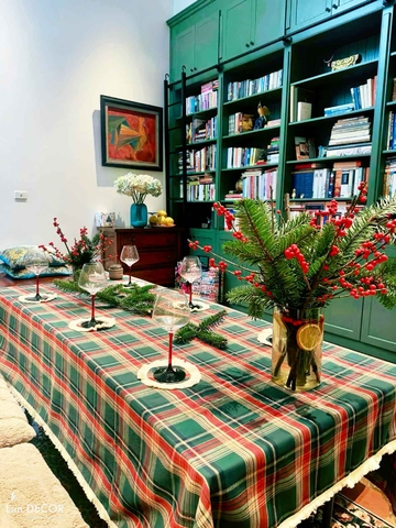 Khăn trải bàn họa tiết caro phối ren trang trí Noel, tiệc Giáng sinh - TB582