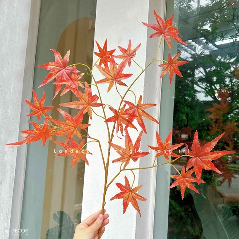 CÀNH LÁ PHONG GIẢ- LÁ PHONG TRANG TRÍ TẠO KHÔNG GIAN THƠ MỘNG, LOẠI ĐẸP CAO CẤP LAN DECOR  (70cm) - HC424