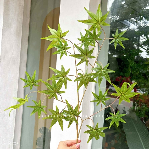CÀNH LÁ PHONG GIẢ- LÁ PHONG TRANG TRÍ TẠO KHÔNG GIAN THƠ MỘNG, LOẠI ĐẸP CAO CẤP LAN DECOR  (70cm) - HC424