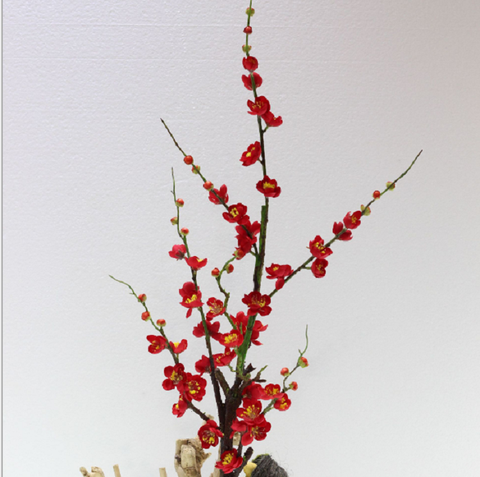 Hoa giả - Cành hoa đào đỏ decor dịp lễ Tết mang lại may mắn, bình an (120cm) - HC808