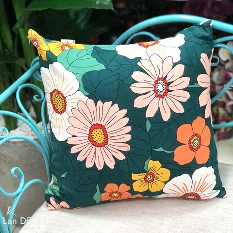 Vỏ gối Landecor họa tiết cúc họa mi sang trọng- VG504