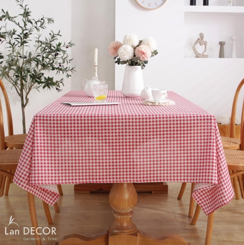 Khăn trải bàn kẻ caro Landecor TB561 - đỏ