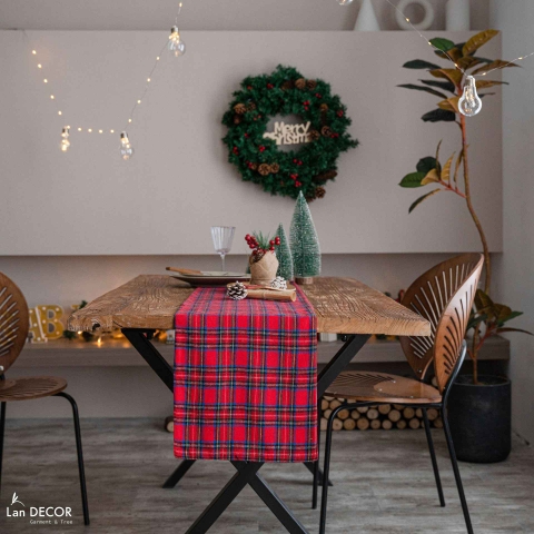 Khăn trải bàn runner họa tiết kẻ caro đỏ trải bàn noel, tiệc Giáng sinh sang trọng- TBR603