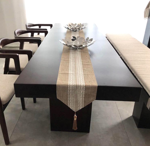 Khăn runner sợi dệt cao cấp kẻ sọc màu kem sang trọng Landecor- TBR441