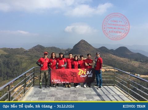 Một vòng vùng đất đá tai mèo Hà Giang, check in cột cờ Lũng Cú