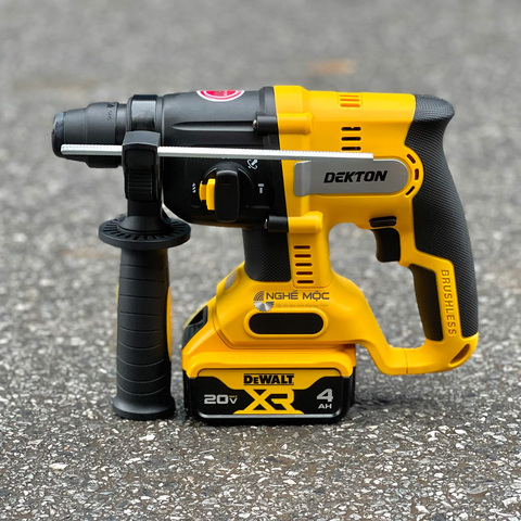 Máy Khoan Bê Tông Pin Dekton D20-RH2603