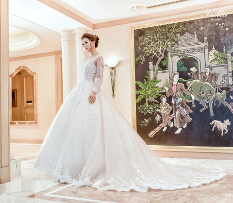 Váy cưới Bella Bridal – Thương hiệu độc quyền của Ant Wedding