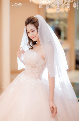 Váy cưới Bella Bridal – Thương hiệu độc quyền của Ant Wedding