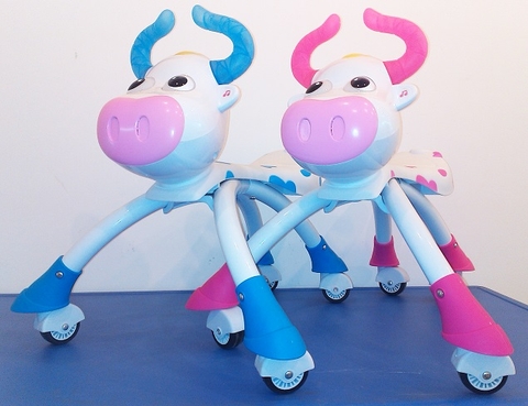 Tặng quà cho bé yêu nhân ngày Quốc tế thiếu nhi 1/6