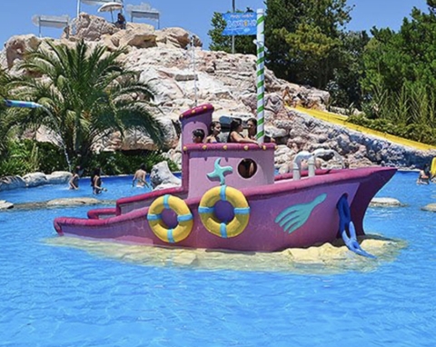 Nhà liên hoàn nước - Thuyền thám hiểm đại dương