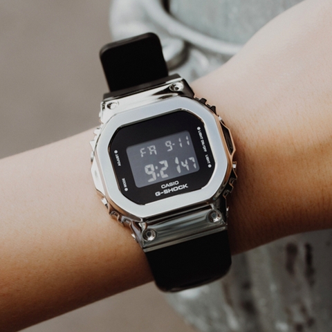 G-SHOCK GM-S5600-1 METALLIC BEZEL | SIZE NHỎ | GM-S5600-1DR