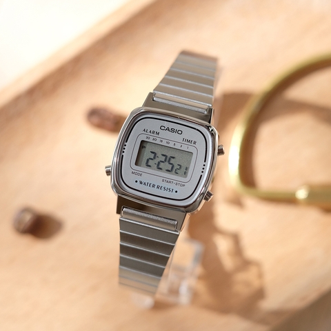Casio LA670WA-7DF | LA670WA-7D