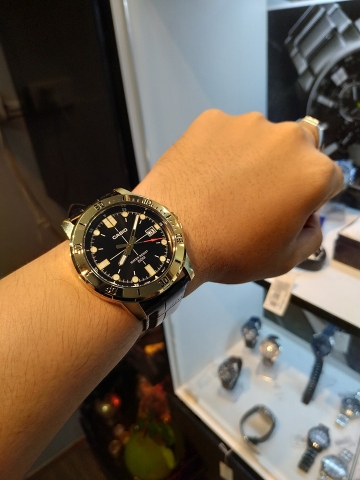 Casio MTP-VD01GL-1E | MTP-VD01GL-1EVUDF