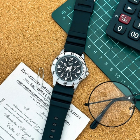 CASIO STANDARD MTP-VD300-1B Dây Nhựa | MTP-VD300-1BUDF